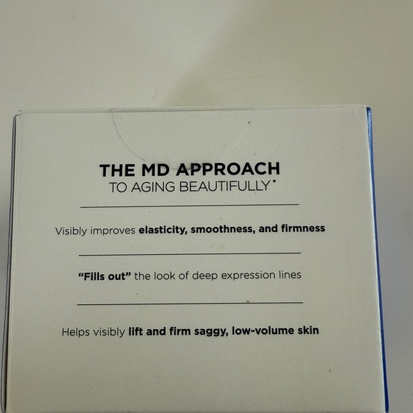 Beverly Hills MD Tight + Taut Ageless Complex - Picture 3 of 4